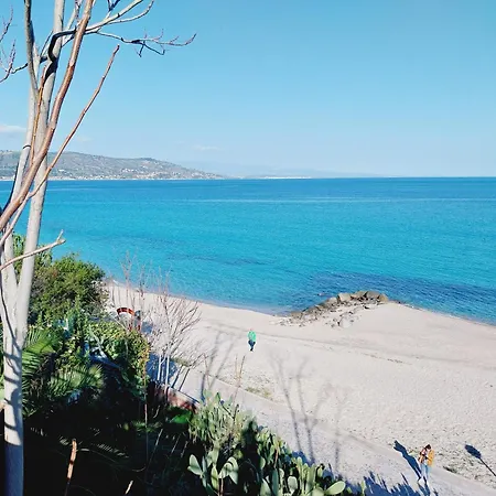 דירה Soverato Trilocale Ippocampo - Accogliente, Moderno E A Pochi Passi Dal Mare סוברטו מרינה